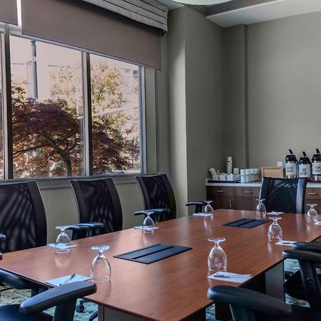 Hampton Inn & Suites Arlington Crystal City Dca Екстериор снимка