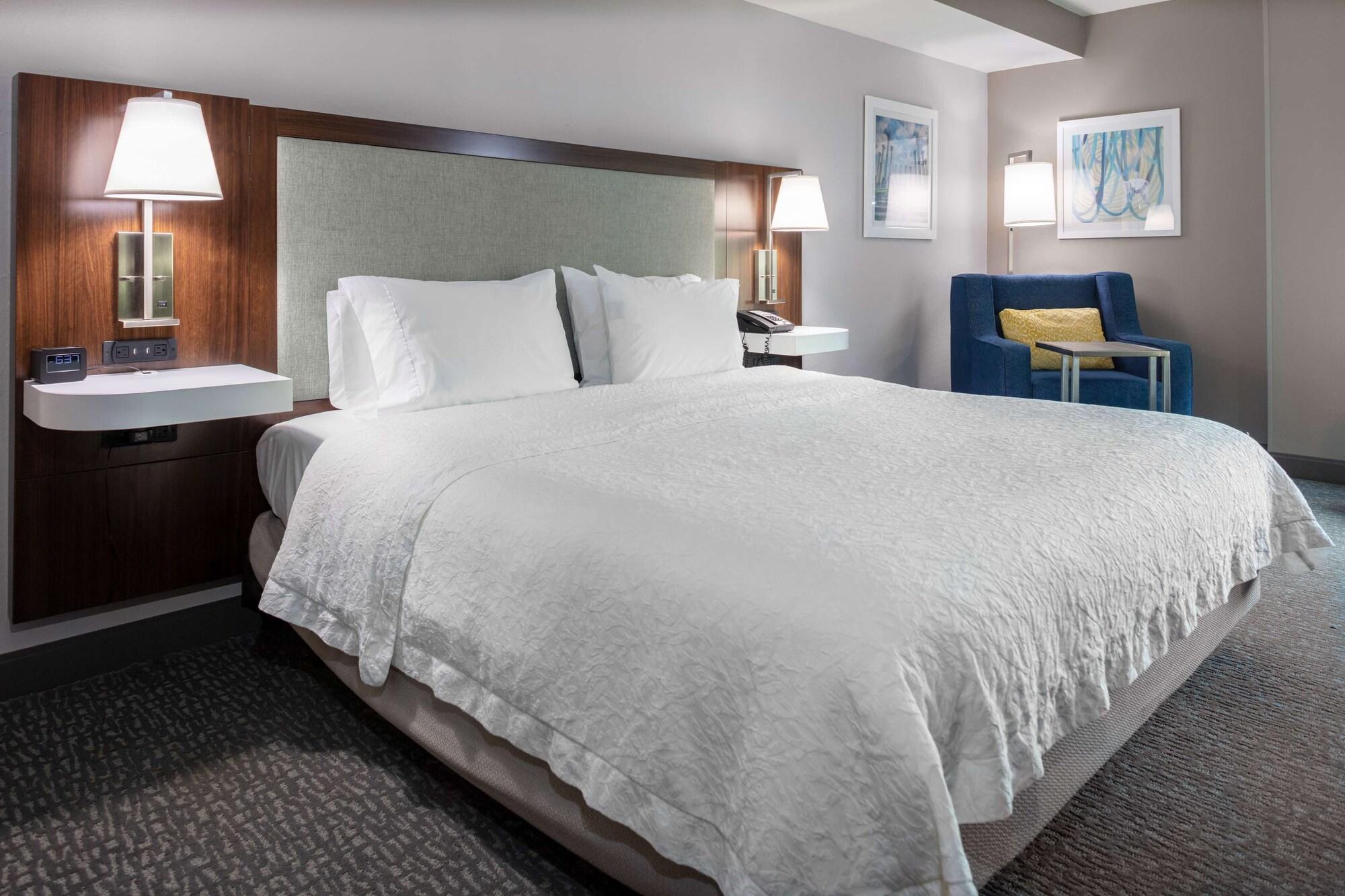Hampton Inn & Suites Arlington Crystal City Dca Екстериор снимка