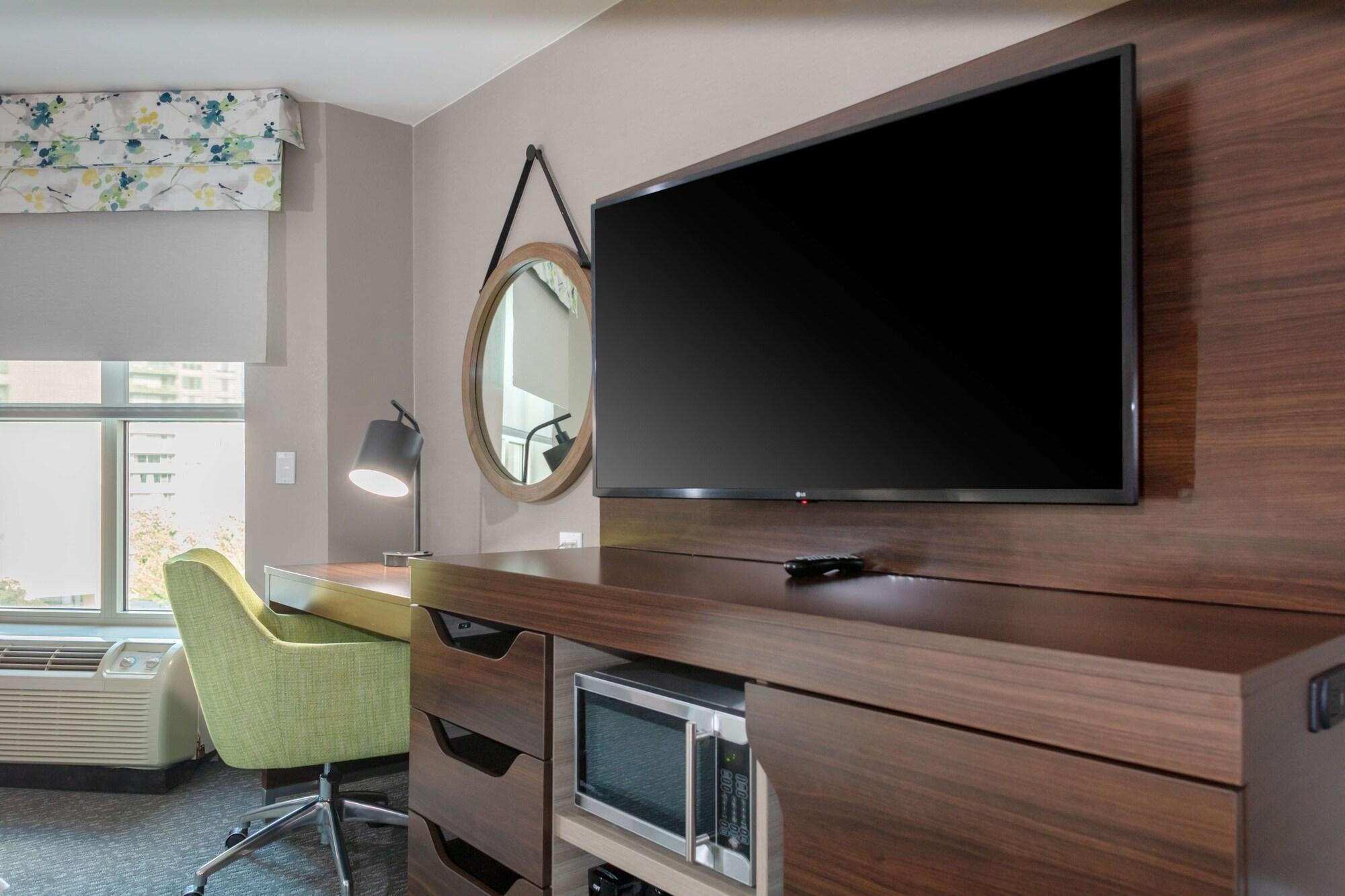Hampton Inn & Suites Arlington Crystal City Dca Екстериор снимка