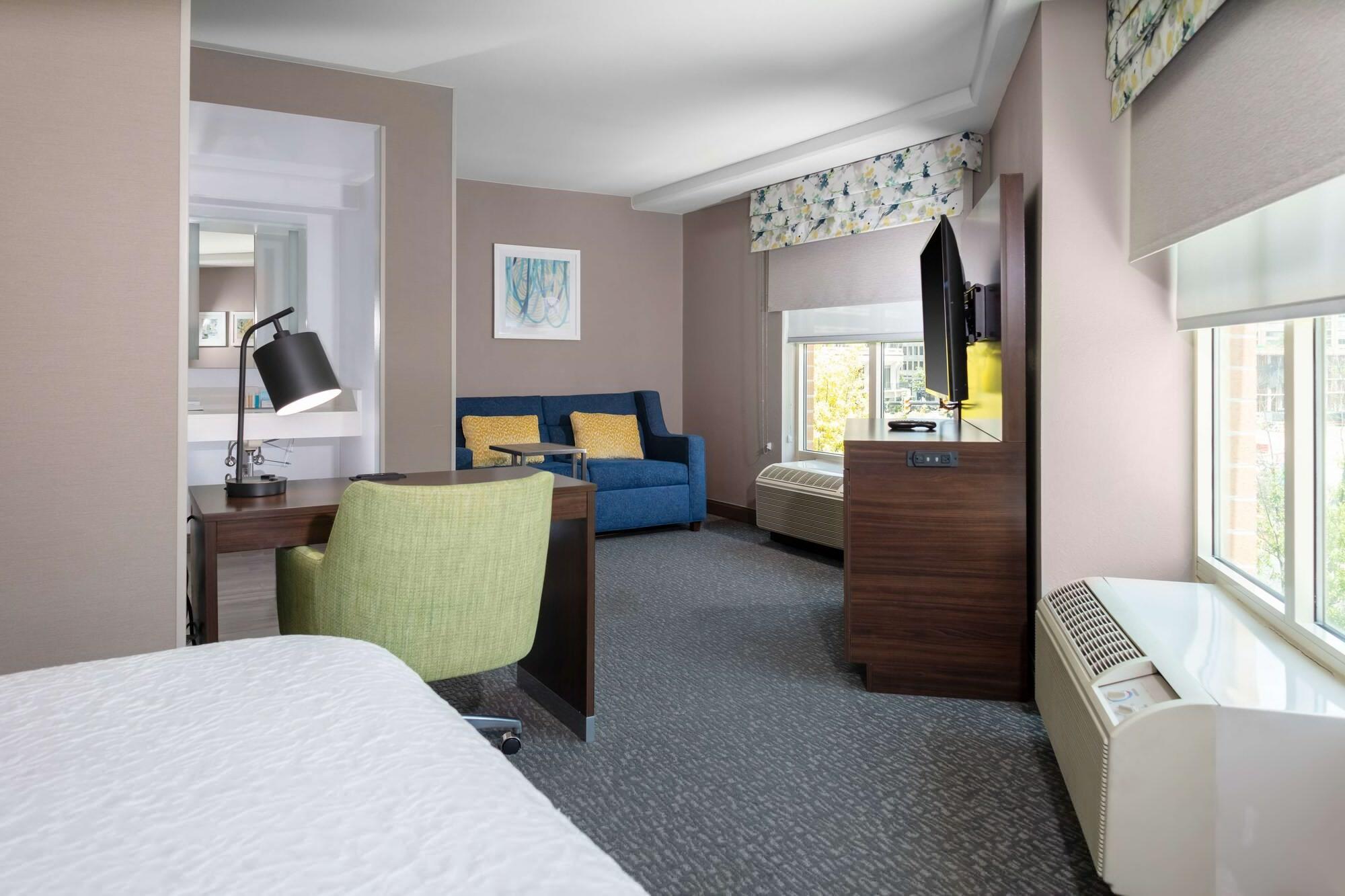 Hampton Inn & Suites Arlington Crystal City Dca Екстериор снимка
