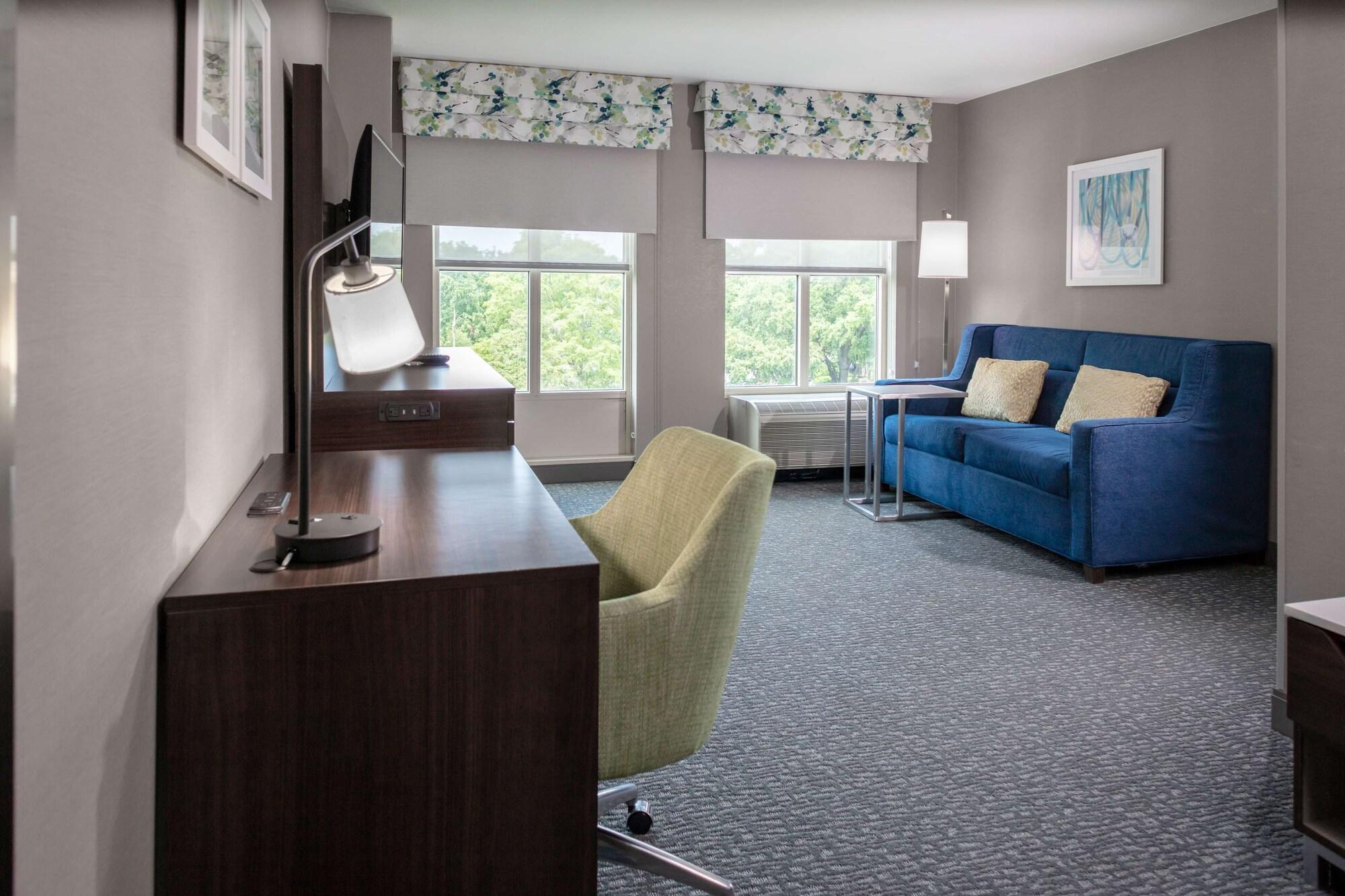 Hampton Inn & Suites Arlington Crystal City Dca Екстериор снимка