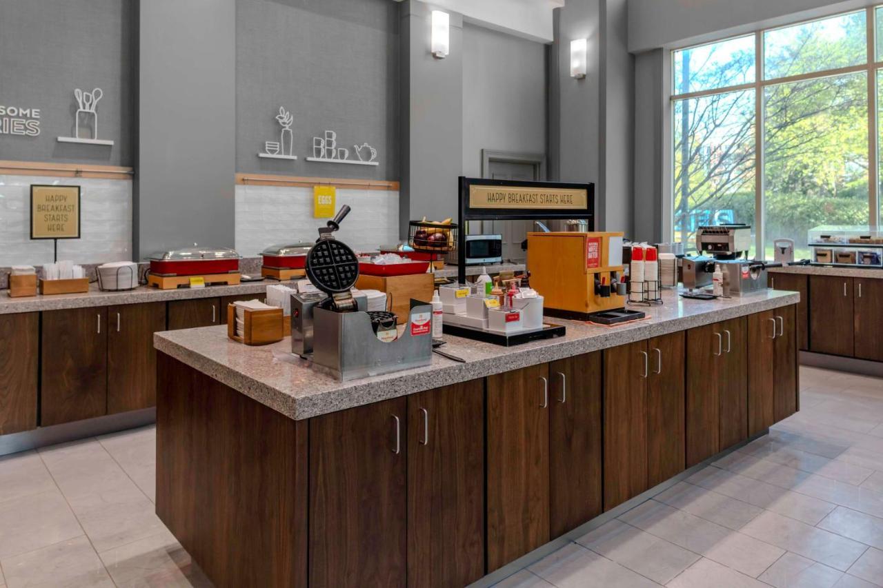 Hampton Inn & Suites Arlington Crystal City Dca Екстериор снимка