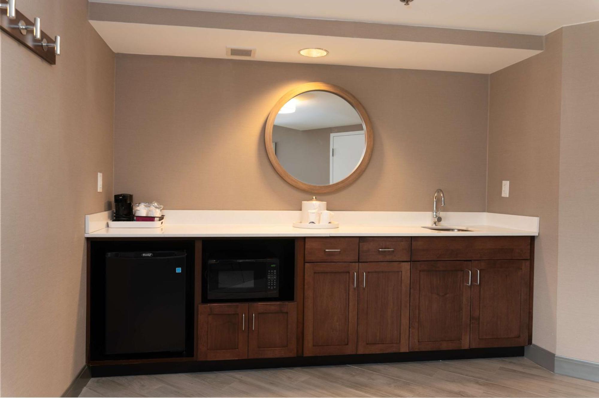 Hampton Inn & Suites Arlington Crystal City Dca Екстериор снимка