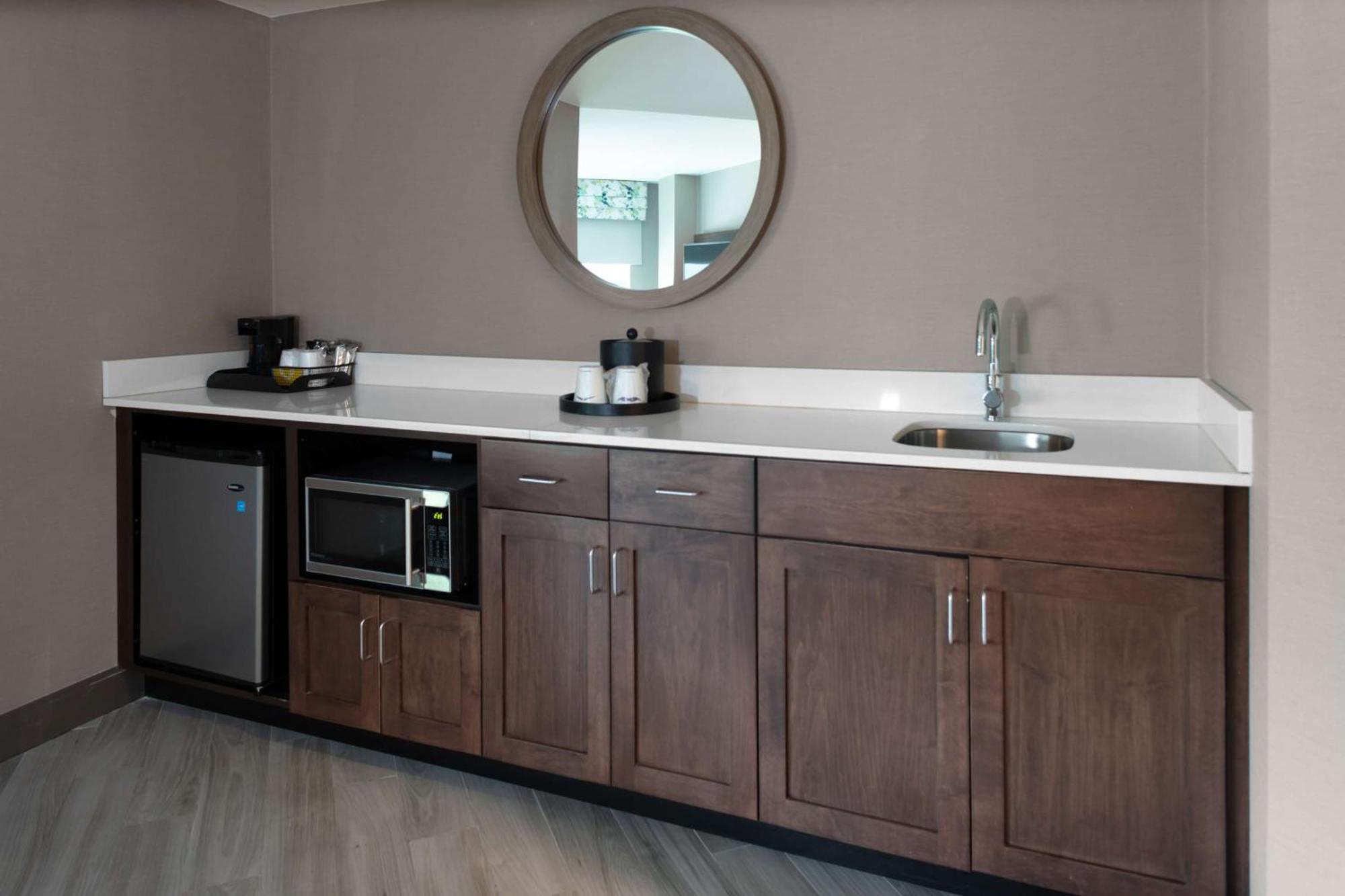 Hampton Inn & Suites Arlington Crystal City Dca Екстериор снимка