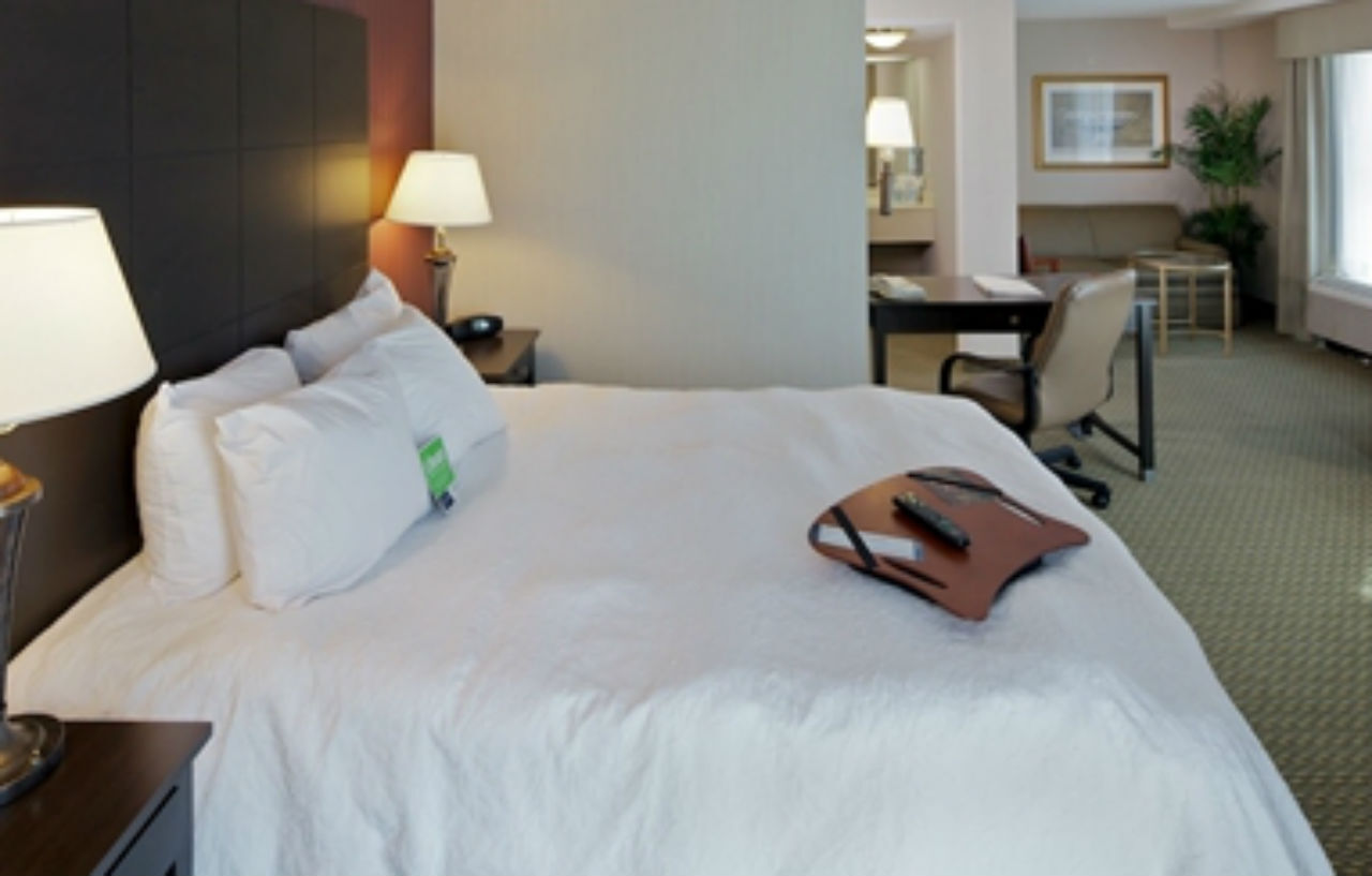 Hampton Inn & Suites Arlington Crystal City Dca Екстериор снимка